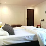Ostello Castilho 63 & Lisbona