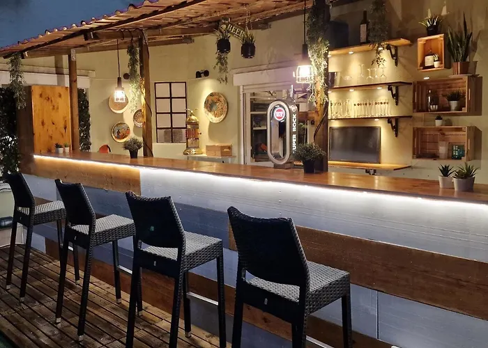 Hostel Castilho 63 &