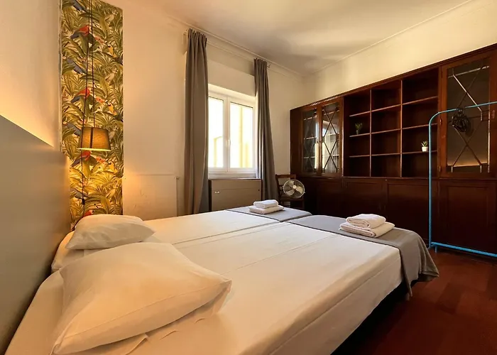 Hostel Castilho 63 & Lisboa