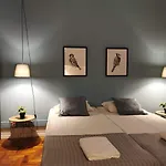 Castilho 63 *
