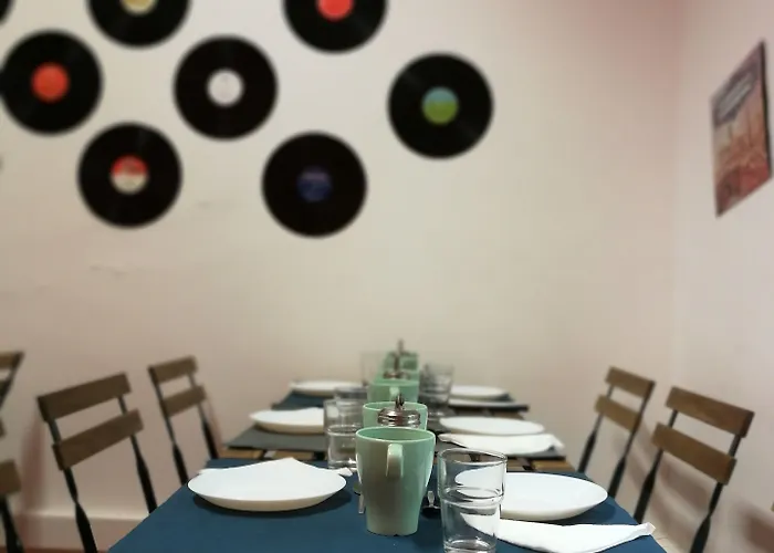 Albergue Castilho 63 & *