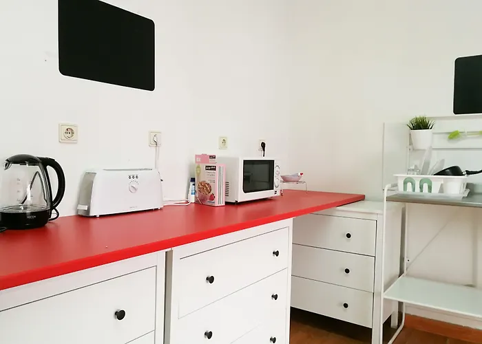 Castilho 63 & Albergue