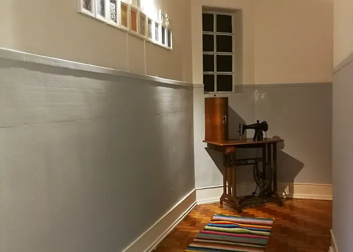 Albergue Castilho 63 & *